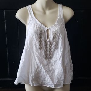 Hollister size small tank